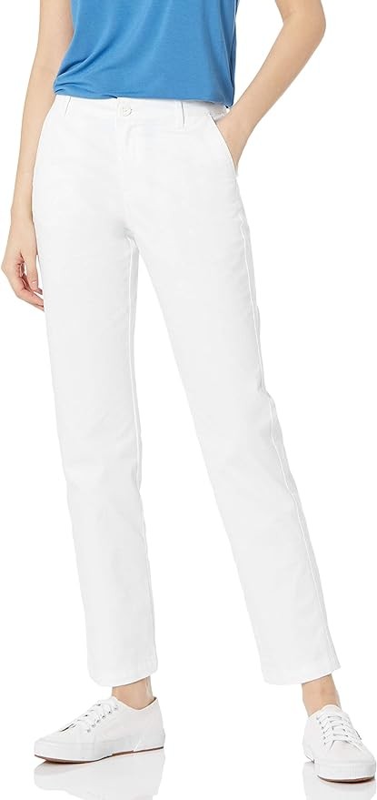 Amazon Essentials Women's Classic Straight-Fit Stretch Twill Chino Pant